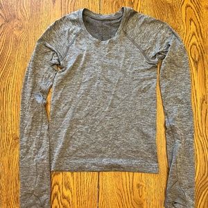 Lululemon Swiftly Tech Long Sleeve Shirt Race Length